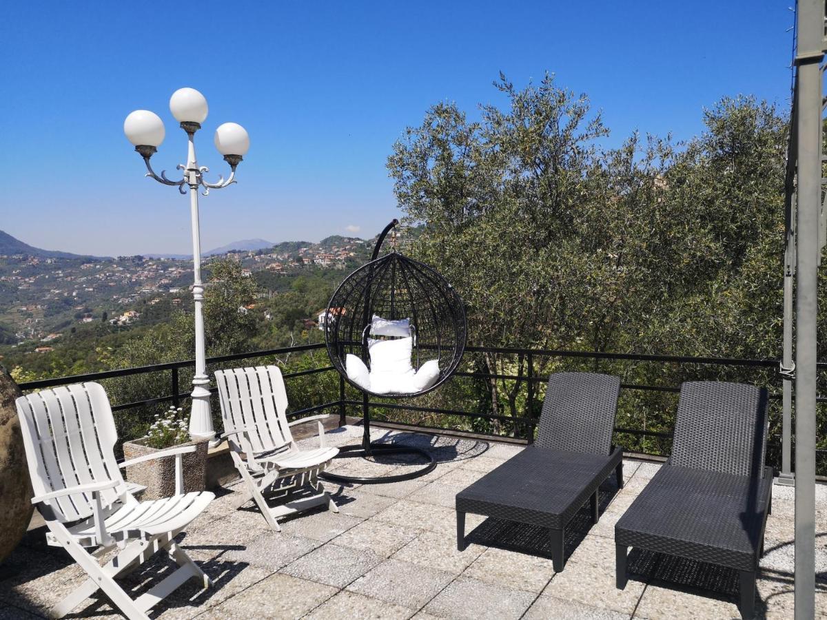 Villa La Vivagna - Casa vista mare tra gli ulivi Leivi Esterno foto